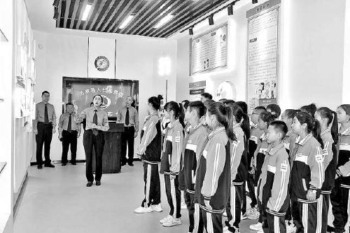 kia云手机版登录 奋进在“晨光”之地