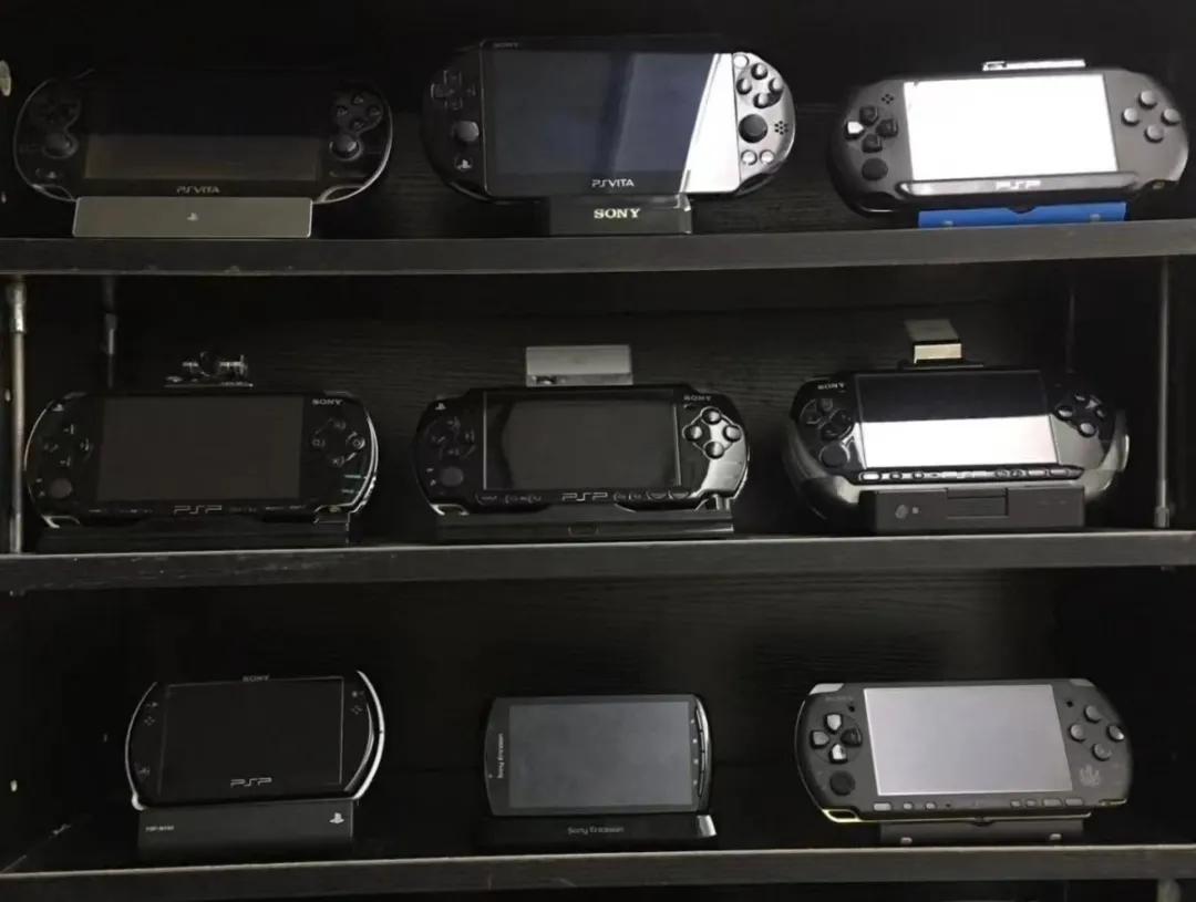 psp游戏专题_老任系掌机价格_二手掌机行情