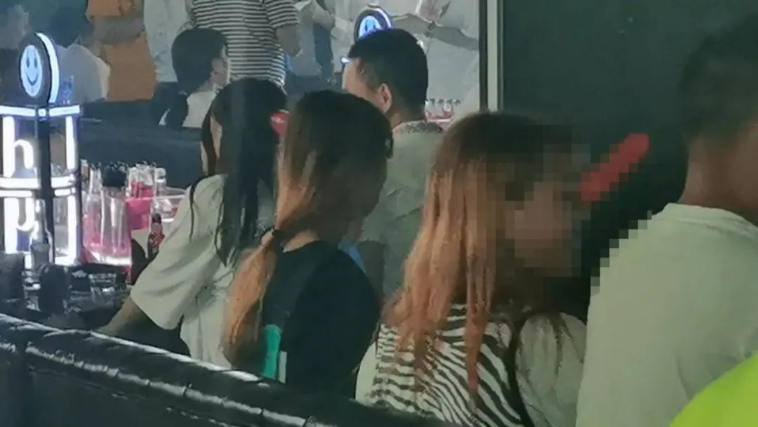 未成年人游戏充值风险_预防未成年人沉迷网络游戏_游戏 专题栏目