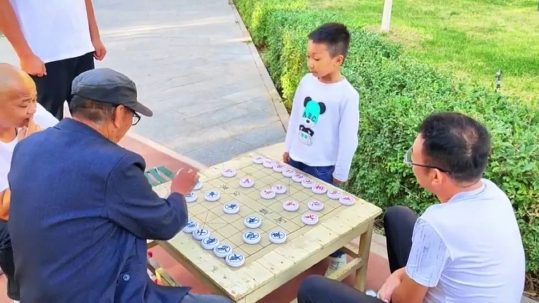 预防未成年人沉迷网络游戏_未成年人游戏充值风险_游戏 专题栏目