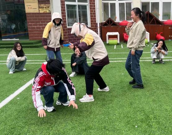 户外民间体育游戏_幼儿园户外传统游戏玩法_大班民间游戏专题