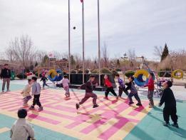 大班民间游戏专题_传承民间体育游戏活动_碱柜幼儿园民间体育游戏