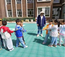 传承民间体育游戏活动_碱柜幼儿园民间体育游戏_大班民间游戏专题