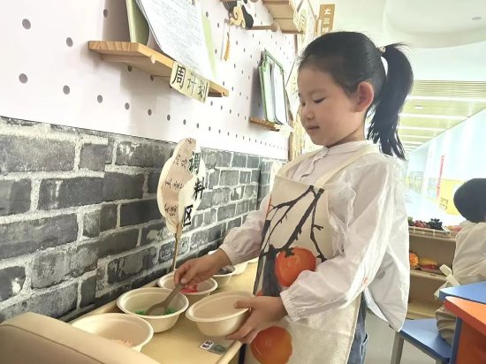 幼儿园区域游戏指导_幼儿园游戏观摩评析_小班游戏专题小结