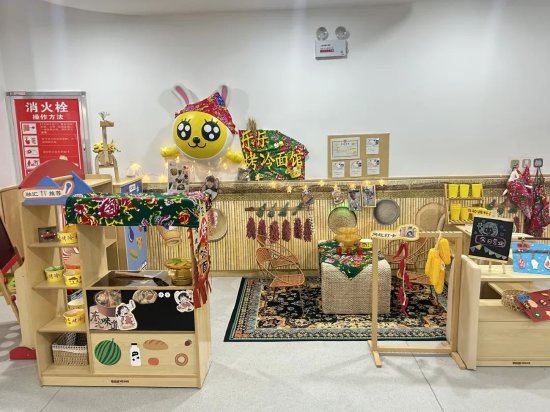 幼儿园区域游戏指导_小班游戏专题小结_幼儿园游戏观摩评析