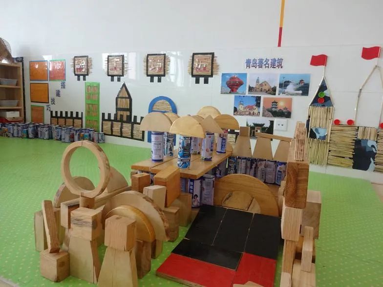 结构游戏材料不丰富_幼儿园结构游戏问题_小班游戏专题小结