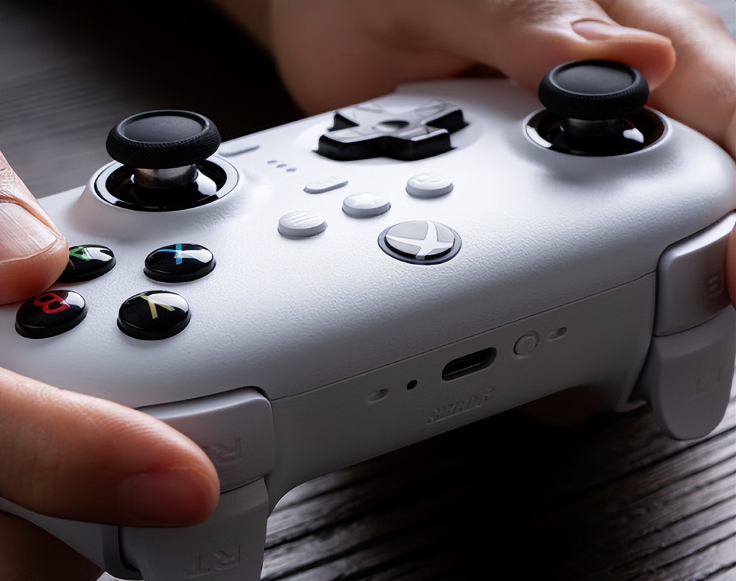 以下哪部游戏设备_2025年游戏手柄推荐_300元游戏手柄排行前十名