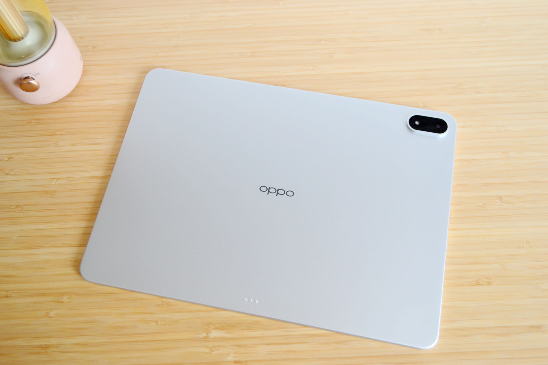 大型游戏平板电脑推荐_OPPO Pad 4 Pro 骁龙8至尊版平板_OPPO旗舰平板电脑评测