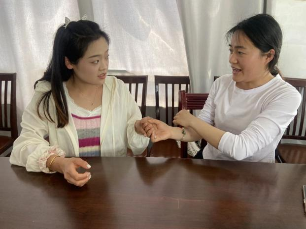 大班民间游戏专题_幼儿园户外传统游戏资源挖掘_户外民间体育游戏