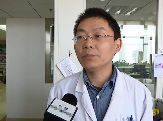 脾虫咬后的伤口图_蜱虫叮咬 新型布尼亚病毒 马鞍山蜱虫叮咬